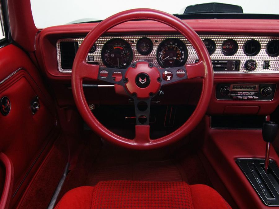  Pontiac Firebird Trans Am 6.6 RPO L80 1979 года  (фото 9 из 10)